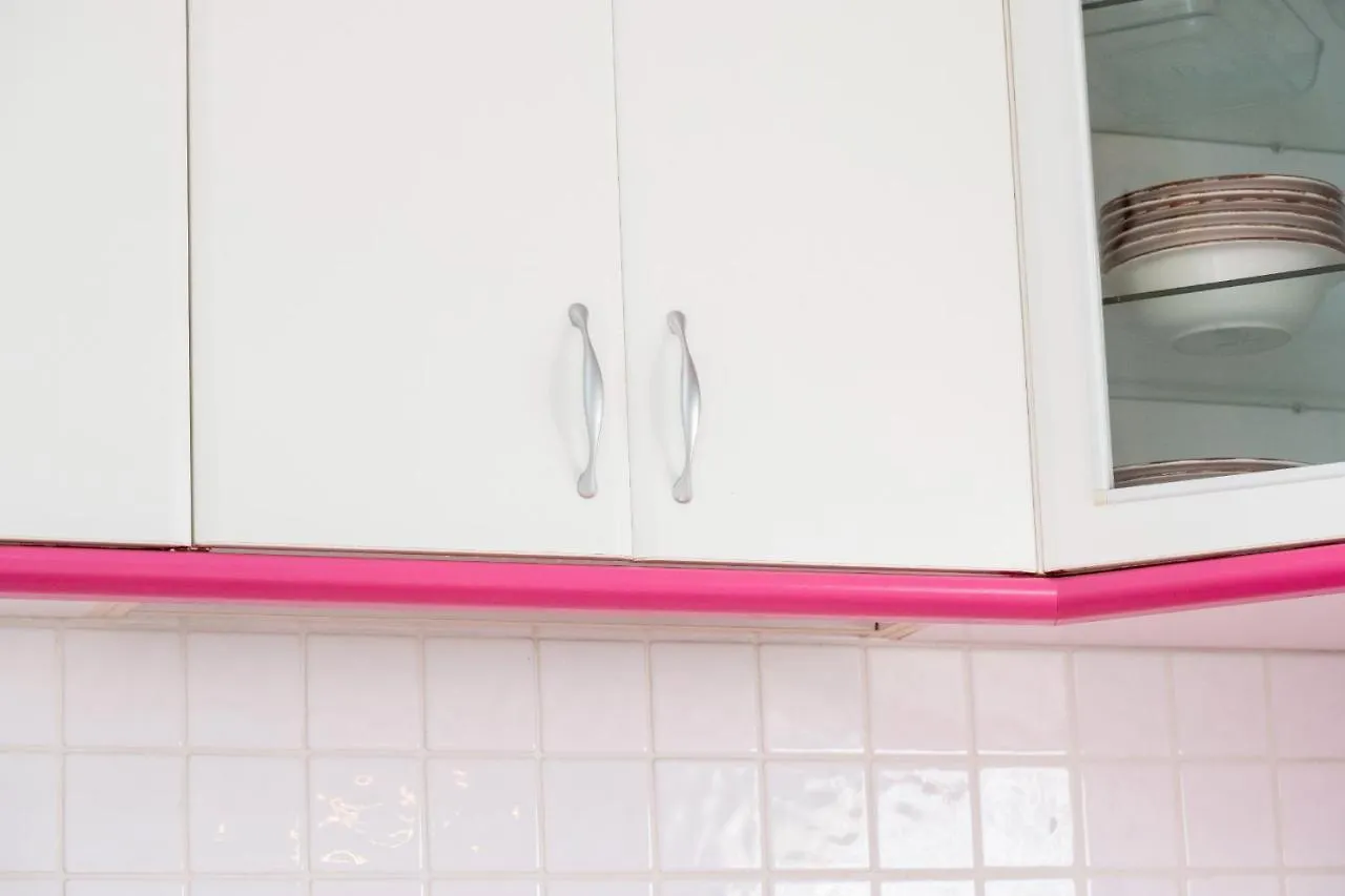 בית נופש הוילה אל מדאנו Pink Waves House